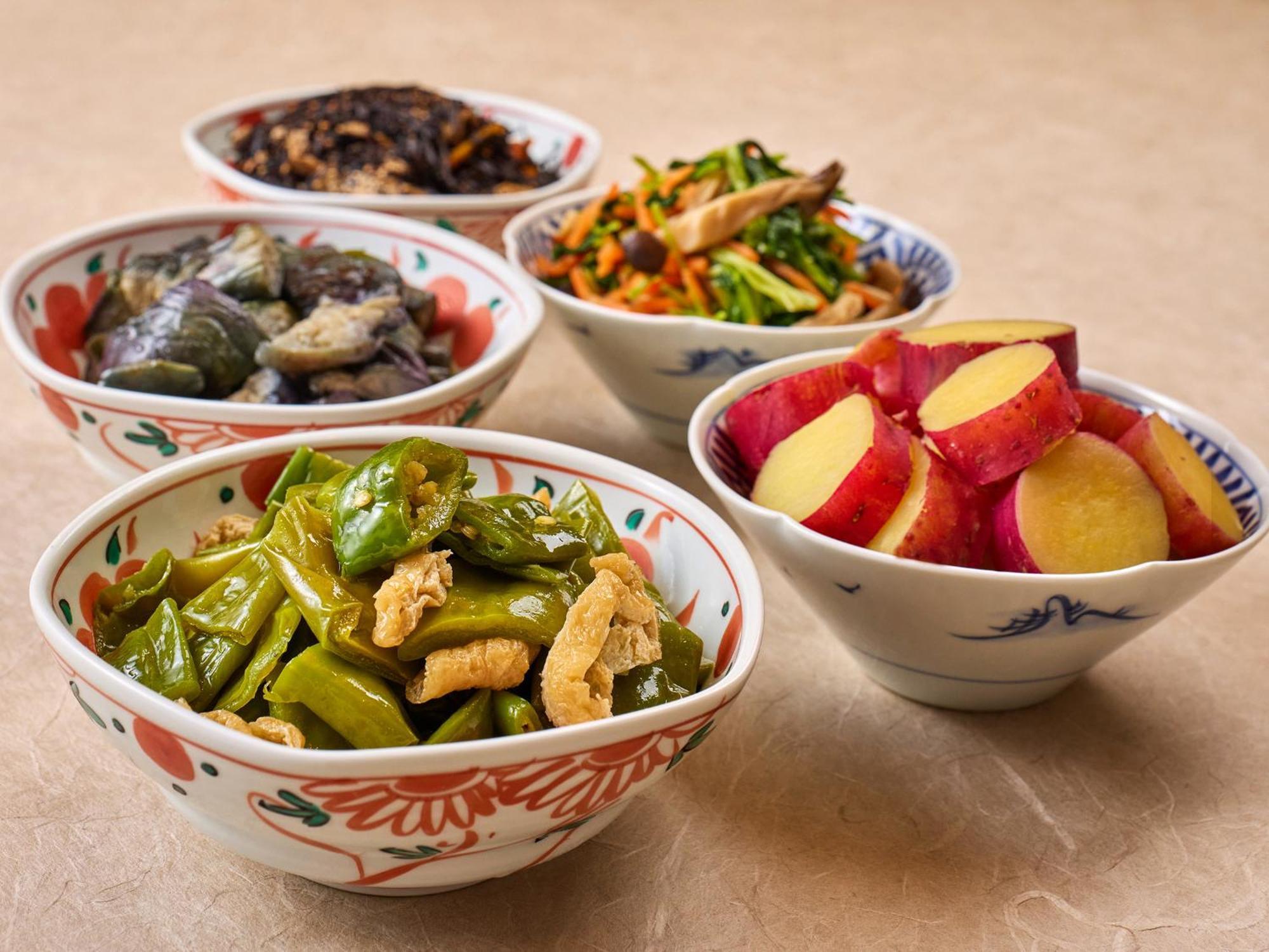 Hotel Granvia Kyoto Ngoại thất bức ảnh A selection of Korean banchan